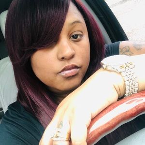 Meet your Posher, Latoya